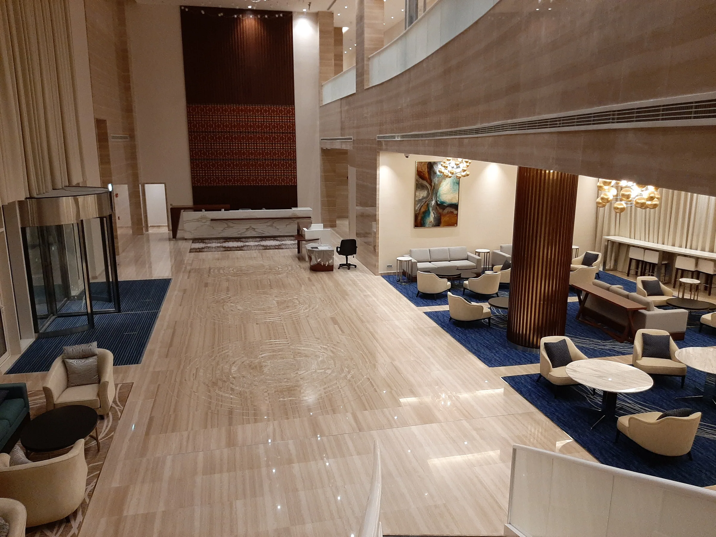 Dusit Hotel — Hotel
